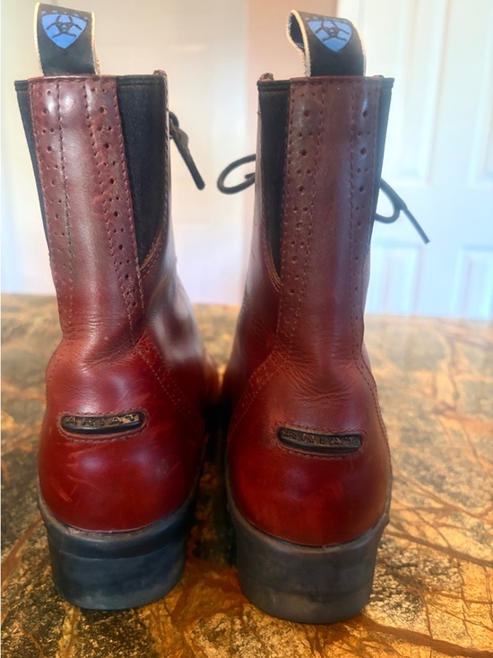 Ariat Women’s Cognac Leather Lace-Up Chukka Paddock Boots - Picture 5 of 11